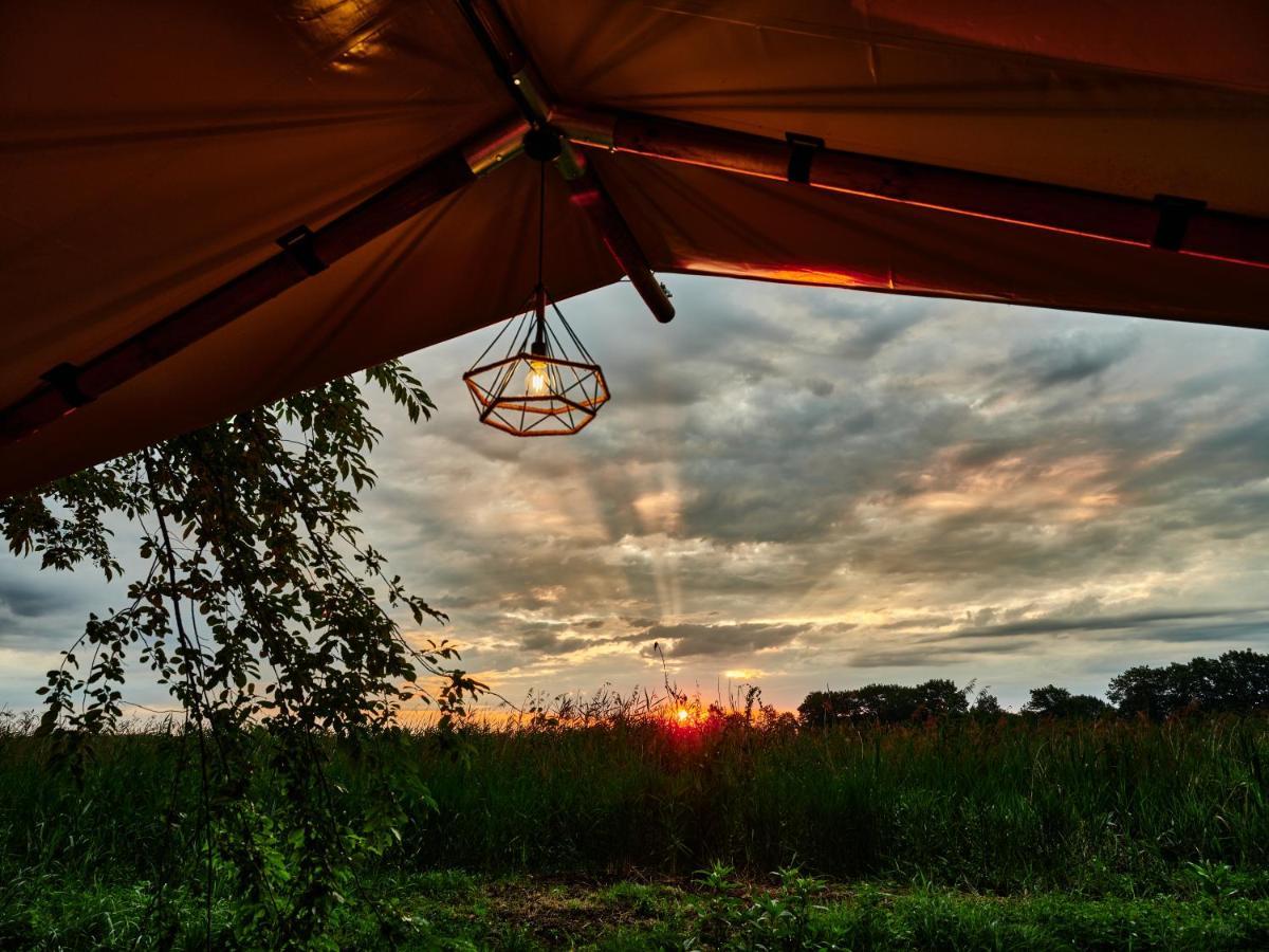 Hotel Zatoria Luxury Glamping Zator Esterno foto